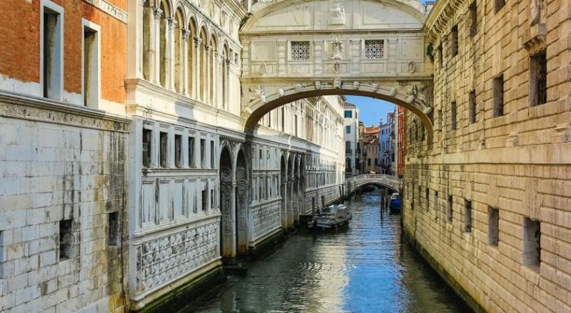 Locanda Vivaldi Venice Exterior photo