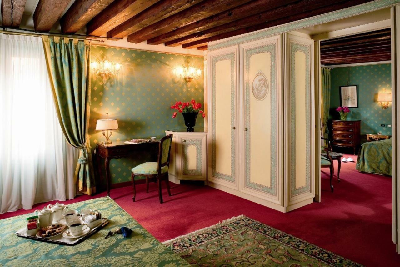 Locanda Vivaldi Venice Exterior photo