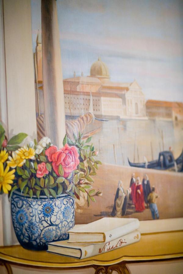 Locanda Vivaldi Venice Exterior photo